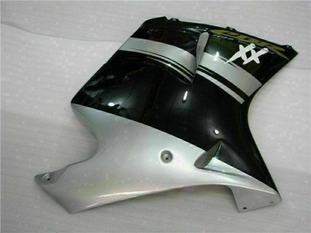 Loja Abs Moto Plásticos Honda CBR 1100 XX 96-07 - Preto Loja Abs Moto Plásticos Honda CBR 1100 XX 96-07 - Preto