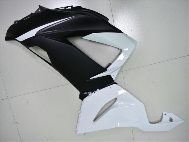 Loja Abs Moto Plásticos Kawasaki ZX6R 13-18 - Branco Preto Loja Abs Moto Plásticos Kawasaki ZX6R 13-18 - Branco Preto