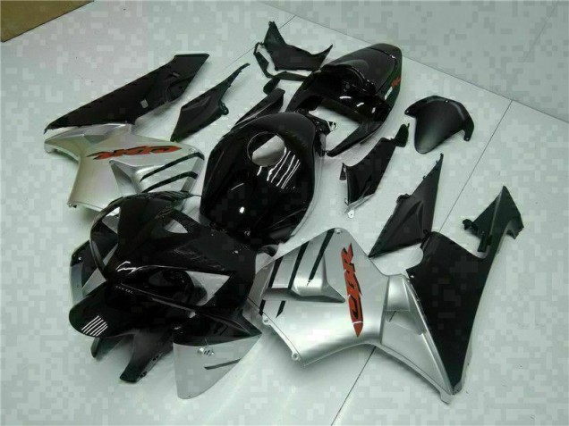 Loja Abs Motocicleta Plástico Honda CBR 600RR 05-06 - Prata Loja Abs Motocicleta Plástico Honda CBR 600RR 05-06 - Prata