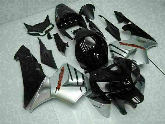 Loja Abs Motocicleta Plástico Honda CBR 600RR 05-06 - Prata Loja Abs Motocicleta Plástico Honda CBR 600RR 05-06 - Prata