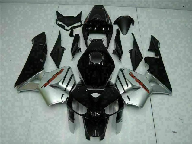 Loja Abs Motocicleta Plástico Honda CBR 600RR 05-06 - Prata Loja Abs Motocicleta Plástico Honda CBR 600RR 05-06 - Prata