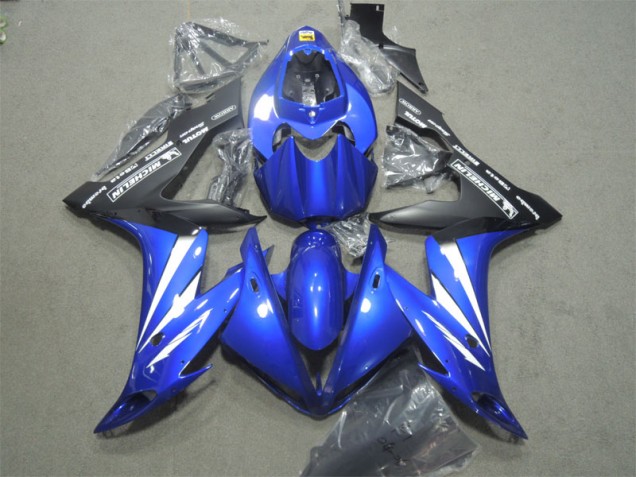 Loja Abs Motocicleta Plástico Yamaha R1 04-06 - Michelin Loja Abs Motocicleta Plástico Yamaha R1 04-06 - Michelin