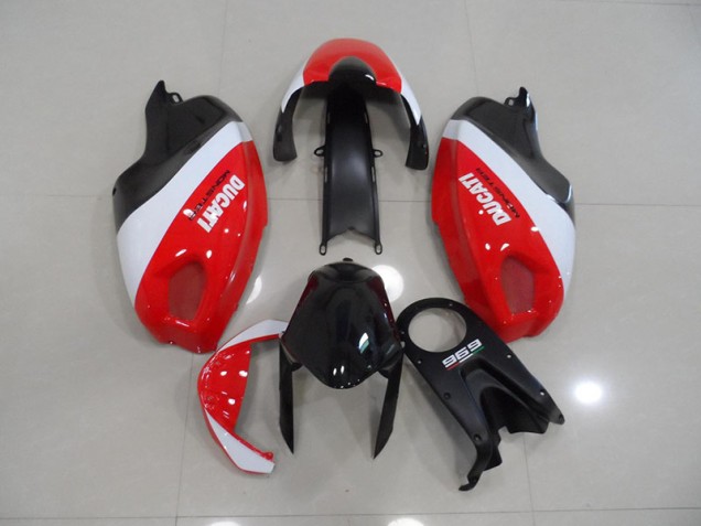 Loja Carenagem Moto Ducati Monster 696 08-12 - Preto Vermelho Branco Loja Carenagem Moto Ducati Monster 696 08-12 - Preto Vermelho Branco