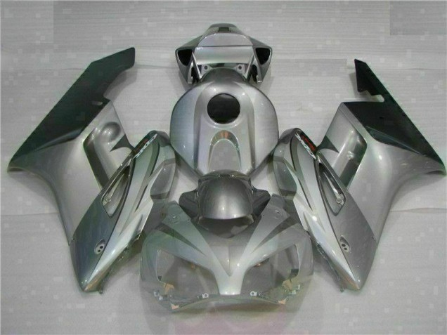 Loja Carenagem Moto Honda CBR 1000RR 04-05 - Prata Loja Carenagem Moto Honda CBR 1000RR 04-05 - Prata