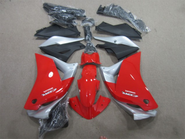Loja Carenagem Moto Honda CBR 125R 11-13 - Vermelho Prata Preto Loja Carenagem Moto Honda CBR 125R 11-13 - Vermelho Prata Preto