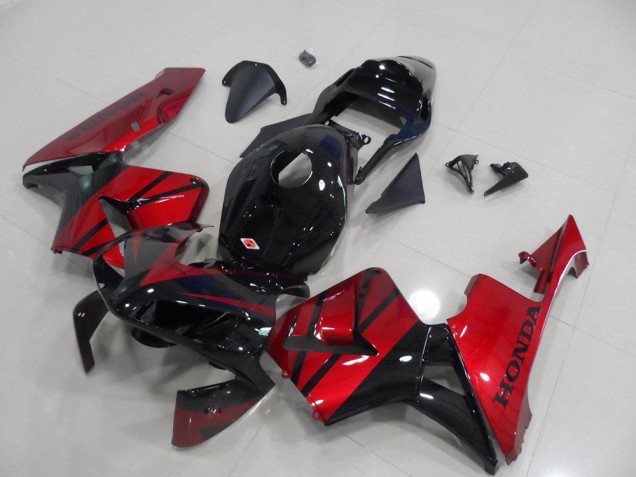 Loja Carenagem Moto Honda CBR 600RR 03-04 - Preto Doce Vermelho Loja Carenagem Moto Honda CBR 600RR 03-04 - Preto Doce Vermelho