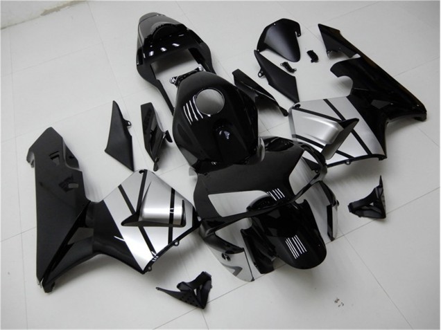 Loja Carenagem Moto Honda CBR 600RR 03-04 - Preto Prata Loja Carenagem Moto Honda CBR 600RR 03-04 - Preto Prata