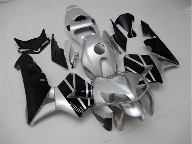 Loja Carenagem Moto Honda CBR 600RR 05-06 - Prata Preto Loja Carenagem Moto Honda CBR 600RR 05-06 - Prata Preto