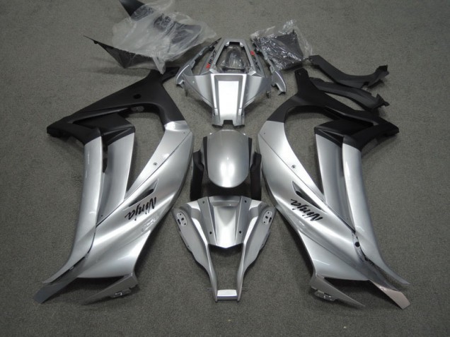 Loja Carenagem Moto Kawasaki ZX10R 11-15 - Prata Preto Ninja Loja Carenagem Moto Kawasaki ZX10R 11-15 - Prata Preto Ninja