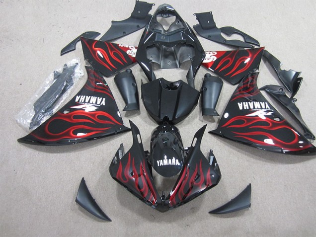 Loja Carenagem Moto Yamaha R1 09-11 - Preto Vermelho Chama Branco Decalque Loja Carenagem Moto Yamaha R1 09-11 - Preto Vermelho Chama Branco Decalque
