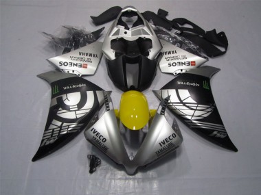 Loja Carenagem Moto Yamaha R1 12-14 - Preto Prata Iveco Yamalube Monster